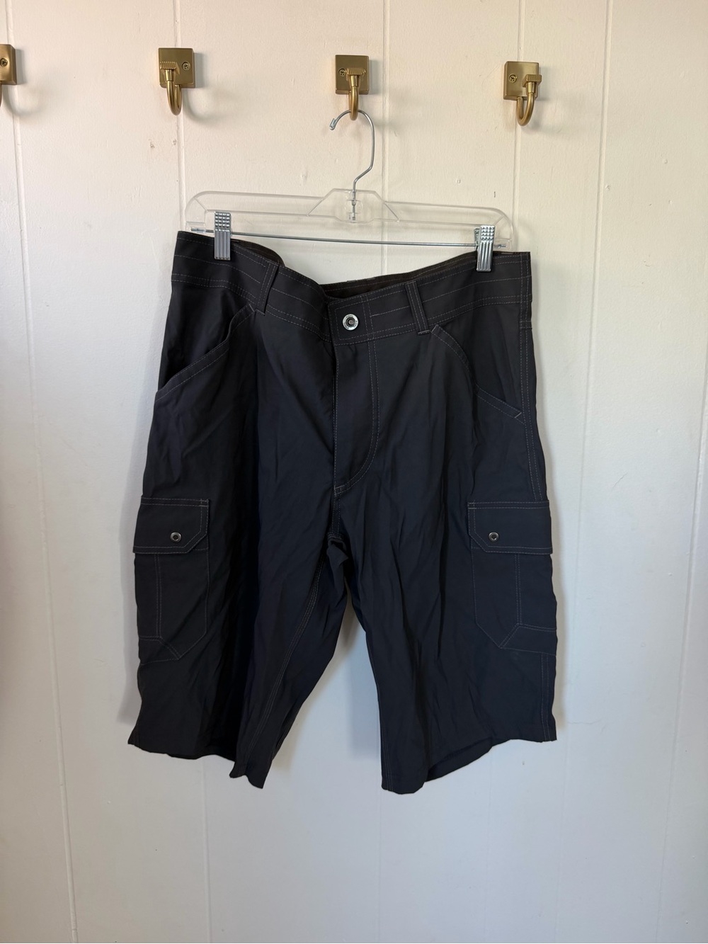 Kuhl Black Men's Cargo Shorts with Utility Pockets